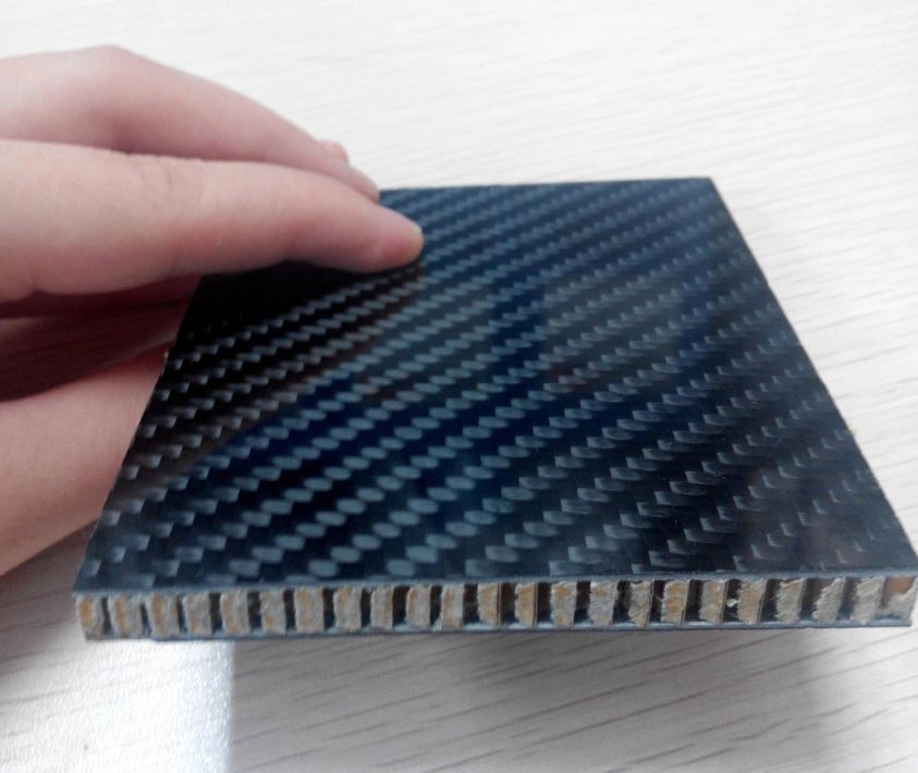 Carbon fiber plate edge detail view