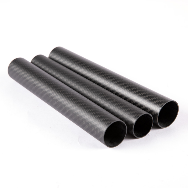 Carbon fiber pipe with glossy clear coat