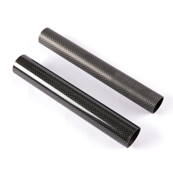 Matte surface carbon fiber tubing for non-reflective applications